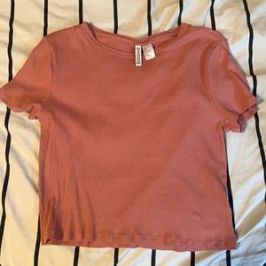 H&M like new!! Light pink top SZ: L
